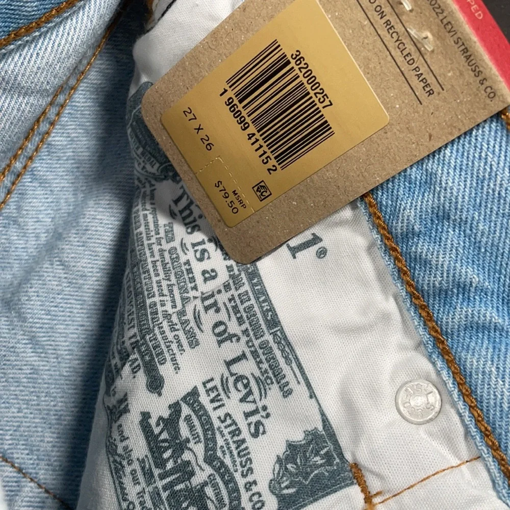 Levi’s 501 Cropped High Rise - Picture 11 of 11